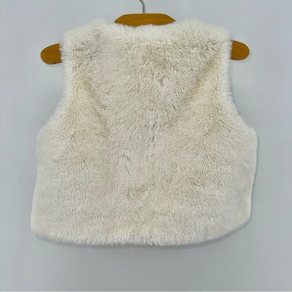 Baby Gap Toddler Cream Faux Fur Vest